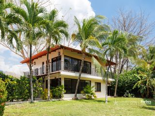 21348 - Casa Arenas Retreat, Playa Potrero, Guanacaste — photo 4 of 17