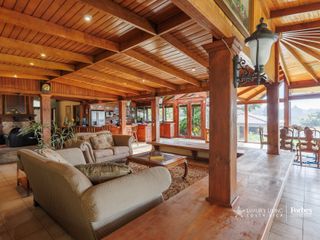 21368 - Spacious mountain home in Fraijanes with 5 bedrooms. — photo 4 of 21