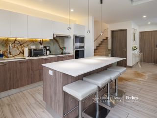 21374 - Turn-key luxury home in San Antonio Urbano Condominium, Escazú — foto 4 de 21