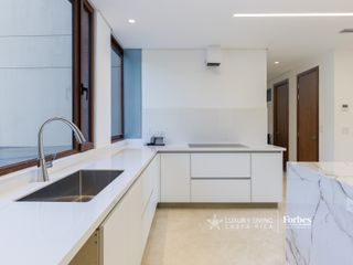 19245 - Spacious luxury apartment for rent or sale in Monteplata — photo 2 of 18