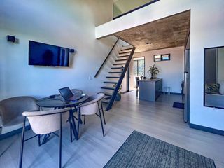 ALQUILER Y VENTA DE APARTAMENTO TIPO LOFT EN SANTA ANA — photo 5 of 9