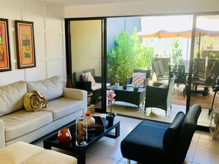 FOR SALE-Casa remodelada en Santa Ana Hills — foto 3 de 6