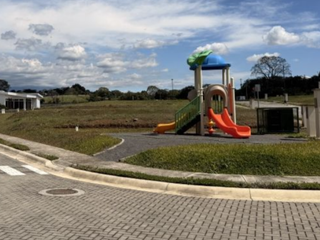 se vende terreno en condominio en Grecia - Alajuela — photo 4 of 5