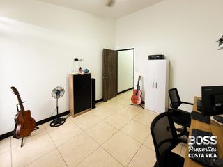 Casa de 2 Habitaciones a la Venta en Condoninio Terrazas del Norte, San Rafael de Alajuela — photo 5 of 20