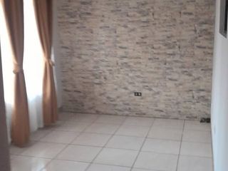 VENDO!!!🎁₡125.000.000  🤝🤝🤝PRECIO NEGOCIABLE  HERMOSA Y AMPLIA CASA EN  JARDINES DE SANTA LUCÍA BARVA DE HEREDIA — foto 3 de 15