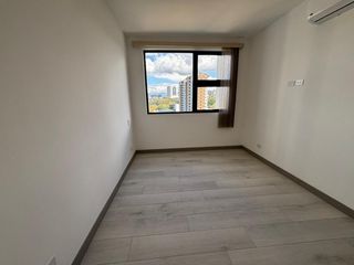 VENTA DE APARTAMENTO AMPLIO EN NUCLEO SABANA — photo 2 of 19
