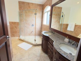 Condominios La Reserve B#1 — photo 5 of 11
