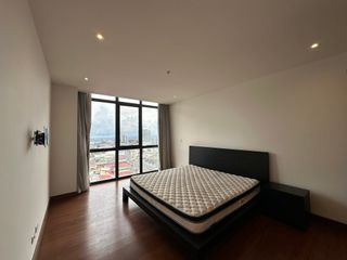 Venta de Apartamento en Frente de La Sabana — photo 3 of 19