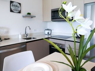 Venta de apartamento totalmente amueblado en Condominio Núcleo Sabana — photo 4 of 15