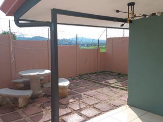 OPORTUNIDAD 😍 Hermosa Casa en Venta o Alquiler 😍 Condominio Lomas del Bosque — photo 2 of 5