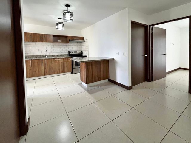 Venta Apartamento San Sebastián | 2 cuartos y 1 parqueo — photo 1 of 5