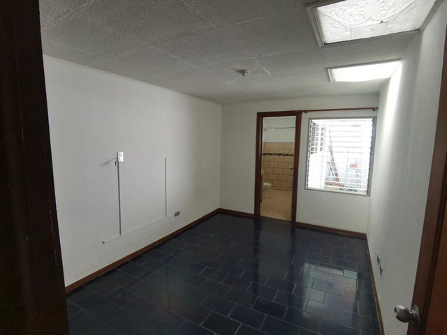 Casa en venta Alajuela — photo 7 of 14