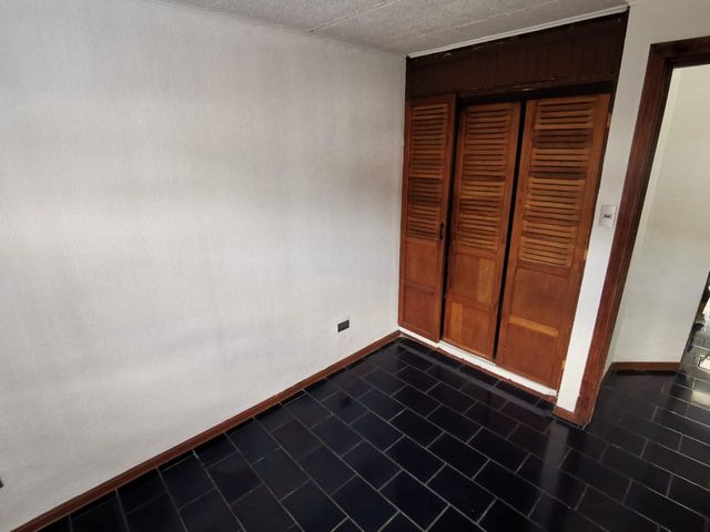 Casa en venta Alajuela — photo 3 of 15