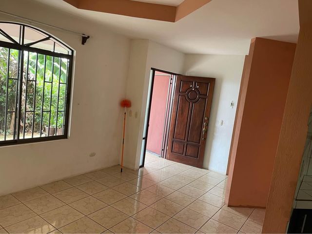 Venta de casa en las Juntas de Pacuar Pérez Zeledón — photo 2 of 6