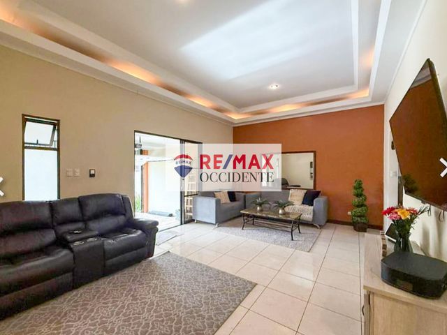 Casa en venta en Grecia — foto 7 de 12