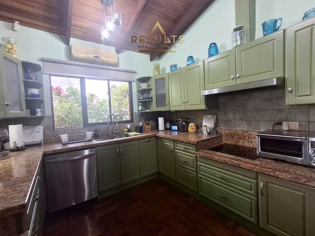 Casa Pristine Elegance with Ocean Views! — foto 13 de 20