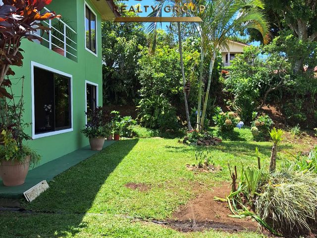 LARGE PROPERTY WITH 3 HOMES IN SARCHÍ — foto 11 de 20
