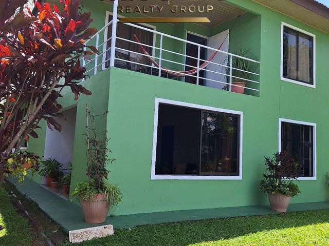 LARGE PROPERTY WITH 3 HOMES IN SARCHÍ — foto 8 de 20