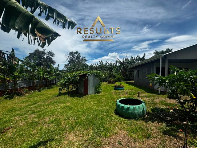 LARGE PROPERTY WITH 3 HOMES IN SARCHÍ — foto 18 de 20