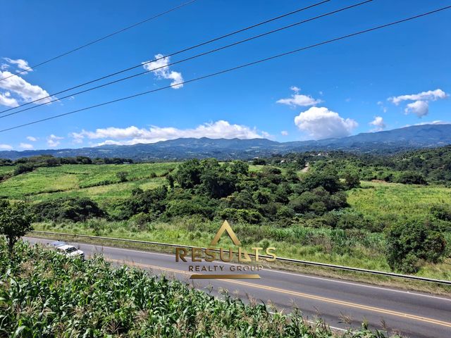 44 ha Autopista - Strategic Commercial & Industrial Development Opportunity! — foto 3 de 8