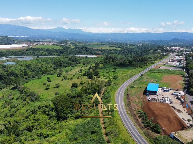 44 ha Autopista - Strategic Commercial & Industrial Development Opportunity! — foto 4 de 8