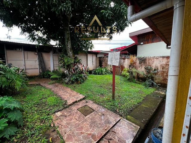 Central Sarchi home for Commercial Use — photo 13 of 13