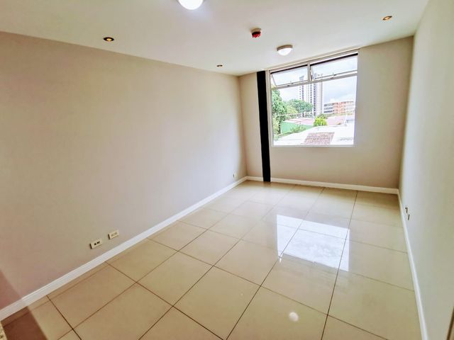 Alquiler de Apartamento en Rohrmoser — photo 7 of 9