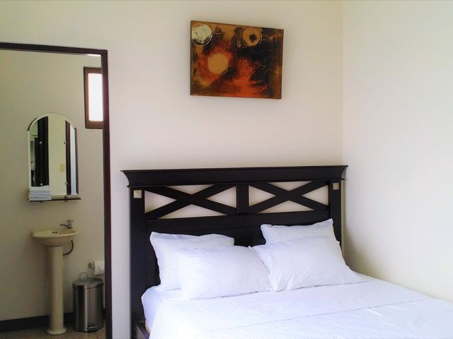 Quintanar #2 — photo 2 of 23