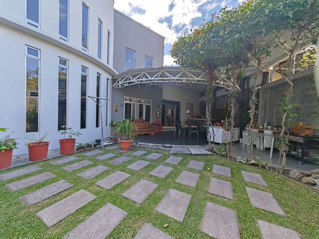 Venta de casa en Piedades de Santa Ana. Residencial privado — photo 16 of 28