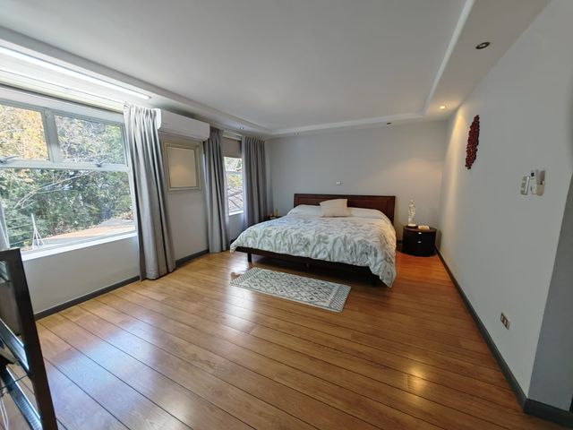Venta de casa en Piedades de Santa Ana. Residencial privado — photo 24 of 28
