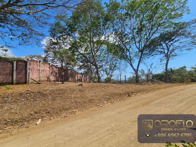 LOTE MIXTO CON VISTAS AL MAR GARABITO, PUNTARENAS #61102eb — foto 4 de 6