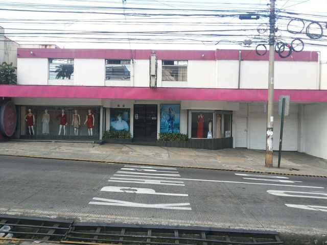 Vendo terreno en Paseo Colón — photo 1 of 6
