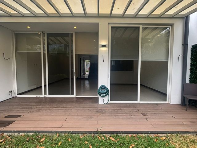 Residencia Contemporánea en San Rafael de Escazu — photo 17 of 21