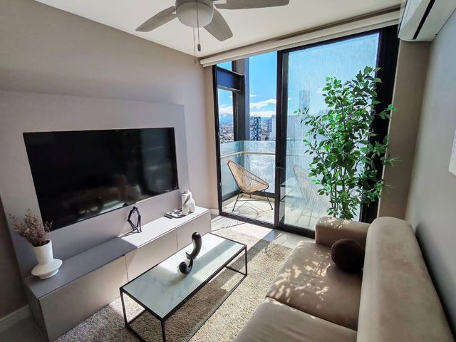 Espectacular Apartamento en Sky Garden con Vista al Estadio Nacional — photo 1 of 10