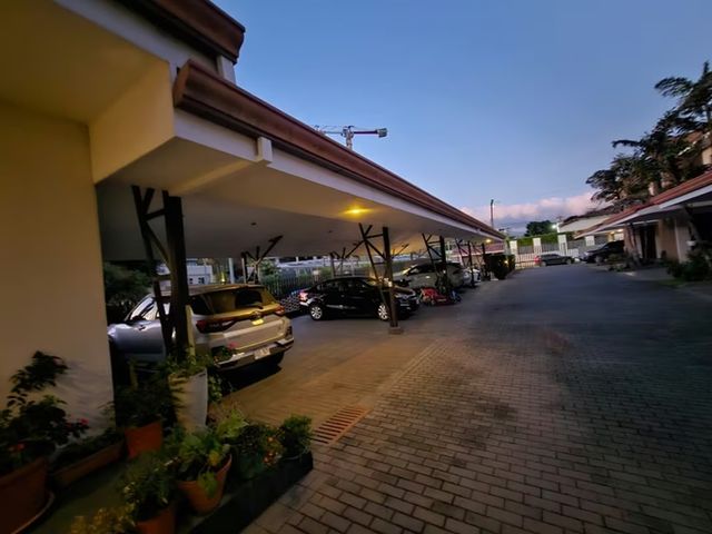Espectacular Casa de 4 Hab en Trejos Montealegre de Escazu — foto 12 de 12