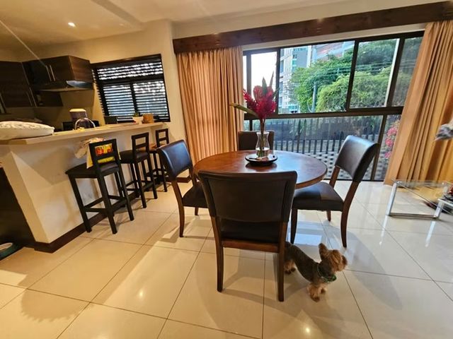 Espectacular Casa de 4 Hab en Trejos Montealegre de Escazu — foto 8 de 12