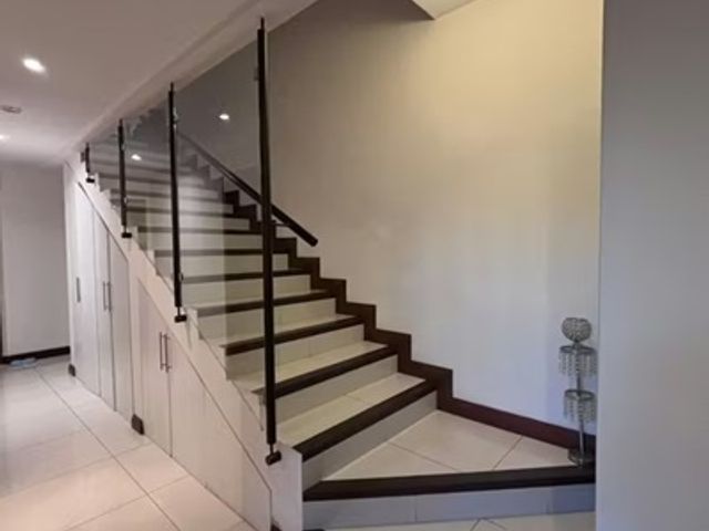 Espectacular Casa de 4 Hab en Trejos Montealegre de Escazu — foto 4 de 12