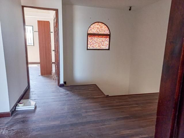 Elegante Casa Colonial Contemporánea en Rohrmoser 4 Hab + Oficina — photo 19 of 21