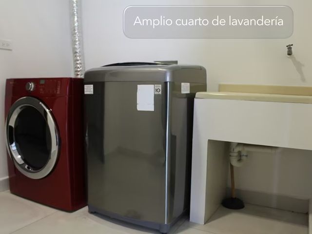Bosques de Escazu Penthouse 3 Habitaciones 264 m2 — photo 6 of 20