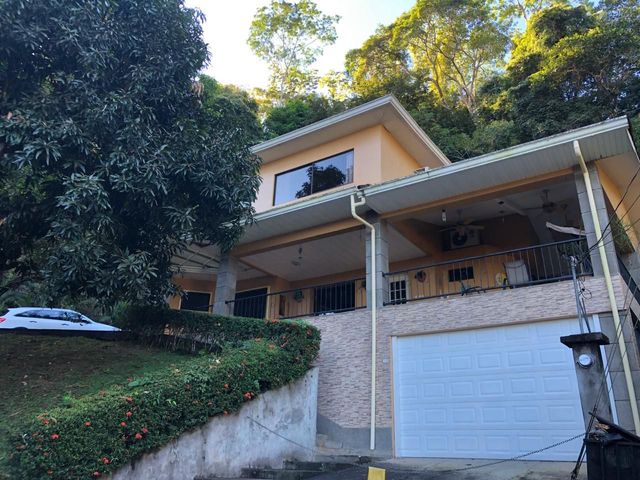 Inversión de Alto Perfil Villa de 5 Habitaciones en Punta Leona — foto 1 de 19