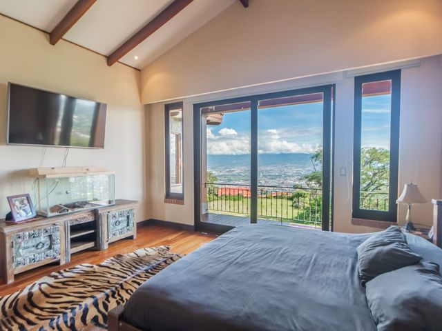 Exclusiva Quinta Ecuestre con Vistas Panorámicas en Bebedero de Escazú — photo 14 of 21
