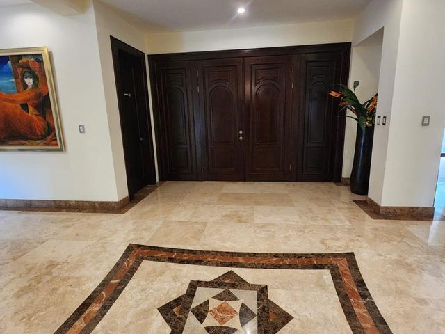 El Epítome de la Sofisticación Mansión de Ultra-Lujo en Escazú — photo 12 of 20