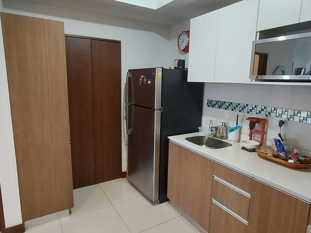 Espectacular Apartamento 1 Dormitorio 1.5 Banos en Nunciatura Flats 70 m2 — photo 6 of 18
