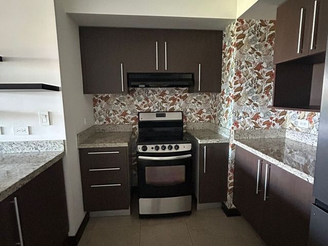 Departamento Amueblado de 1 Hab en la Uruca 55 m2 — foto 4 de 20