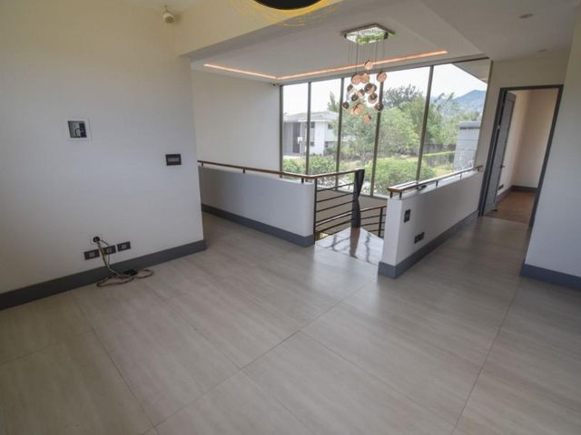 Casa de Lujo en Hacienda Espinal, 5 Dormitorios — photo 16 of 20