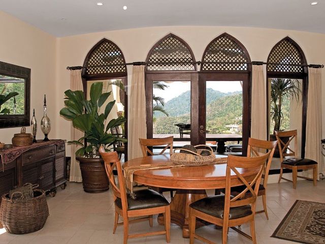 Lujosa Casa estilo Marroquí en Faro Escondido con vista al mar — photo 10 of 12