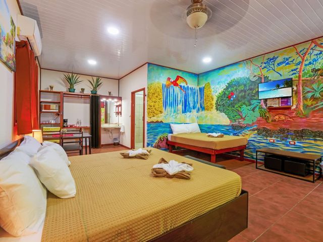 Exclusiva Oportunidad de Inversión: Hotel Boutique en Puerto Viejo, Limón — photo 16 of 20