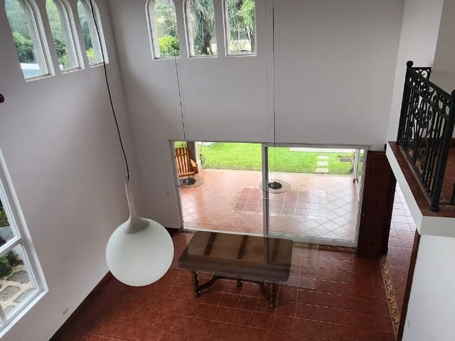 Casa Colonial en Valle del Sol de 4 Dormitorios y Piscina Privada — photo 5 of 20