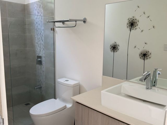 Residencia Moderna en La Ribera de Belén – 3 Hab / 3 Parqueos — photo 10 of 14