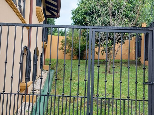 Mansion en Santa Barbara Heredia 4 Dormitorios 550 m2 — photo 12 of 15